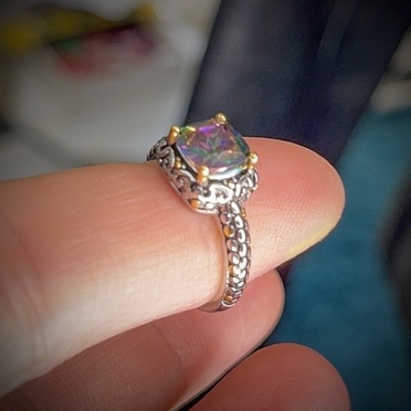 Sterling Silver Celtic Rainbow Topaz Cushion CZ - Picture 3 of 9